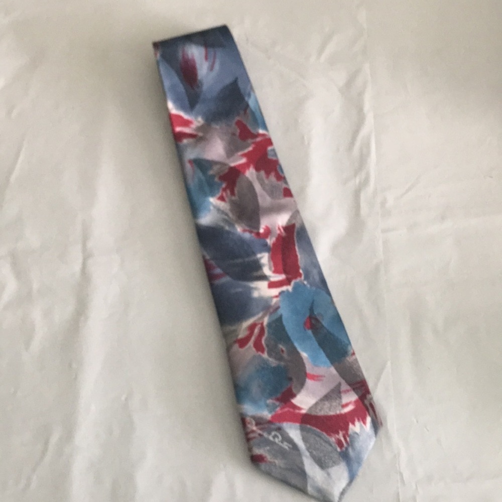 Vintage Oscar de la Renta Tie